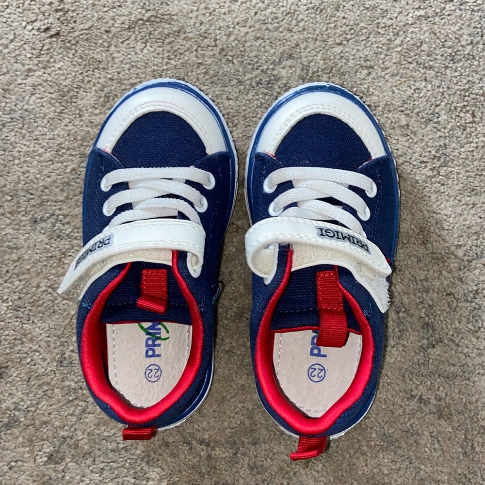 Primigi Toddler Sneakers size 22